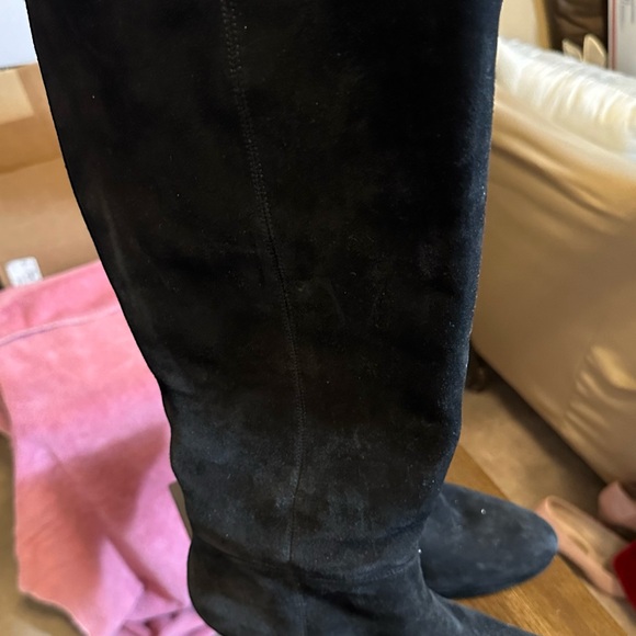 4” heel, knee boot, perfect for dress up or down; true to size - Picture 2 of 4